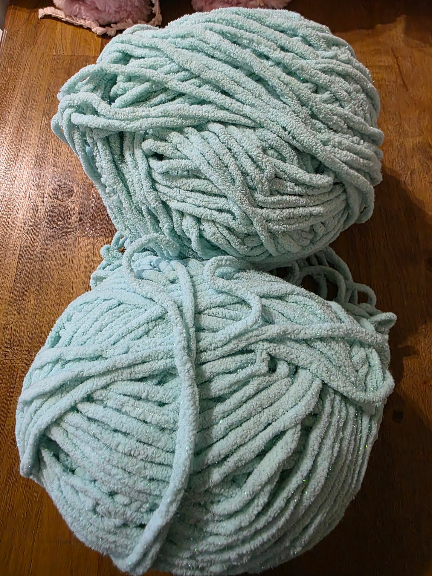Bernat sparkle blanket yarn