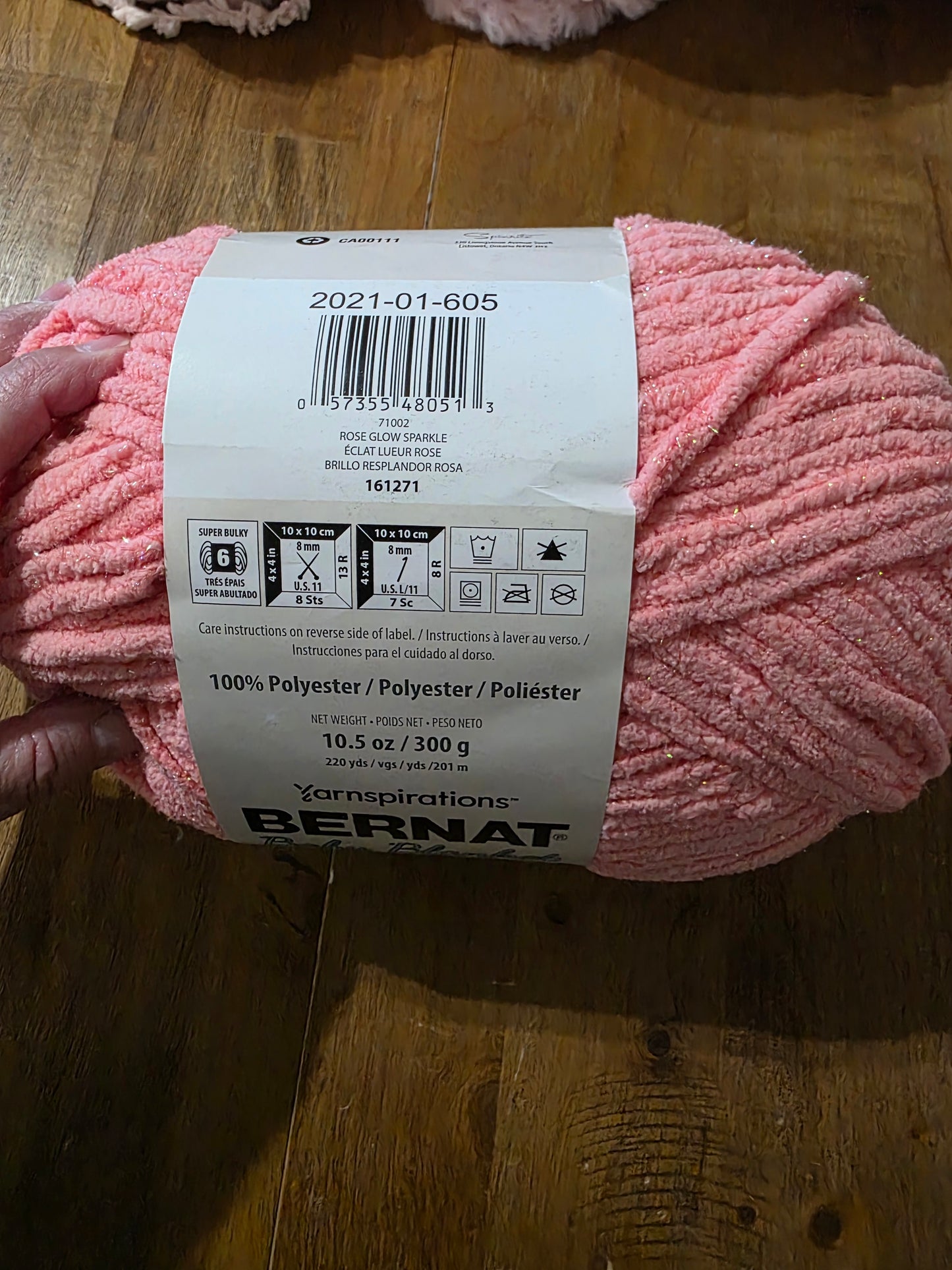 Bernat sparkle blanket yarn