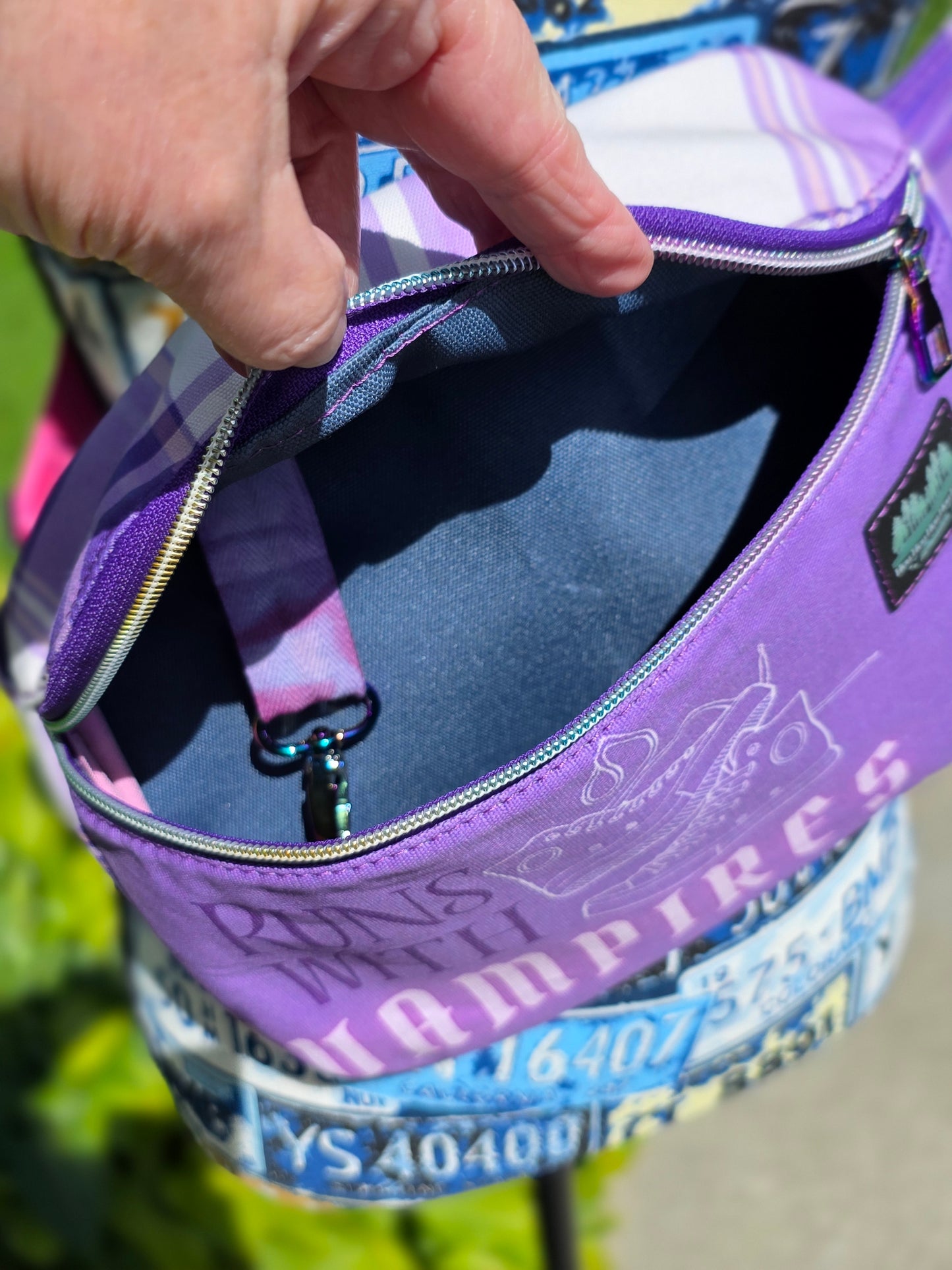 Twilight Bella themed what is that called a Fanny pack