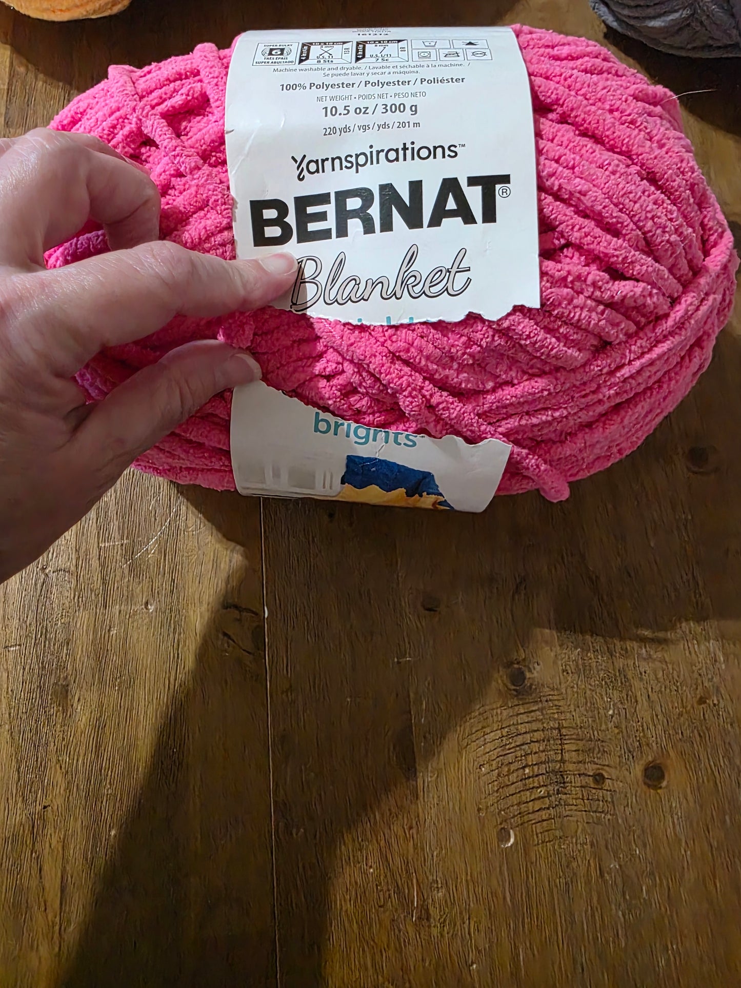 Bernat baby blanket yarn pixie pink 10.5 oz