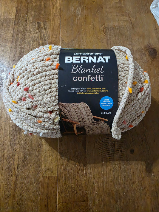 Bernat blanket confetti yarn 10.5 oz beige confetti