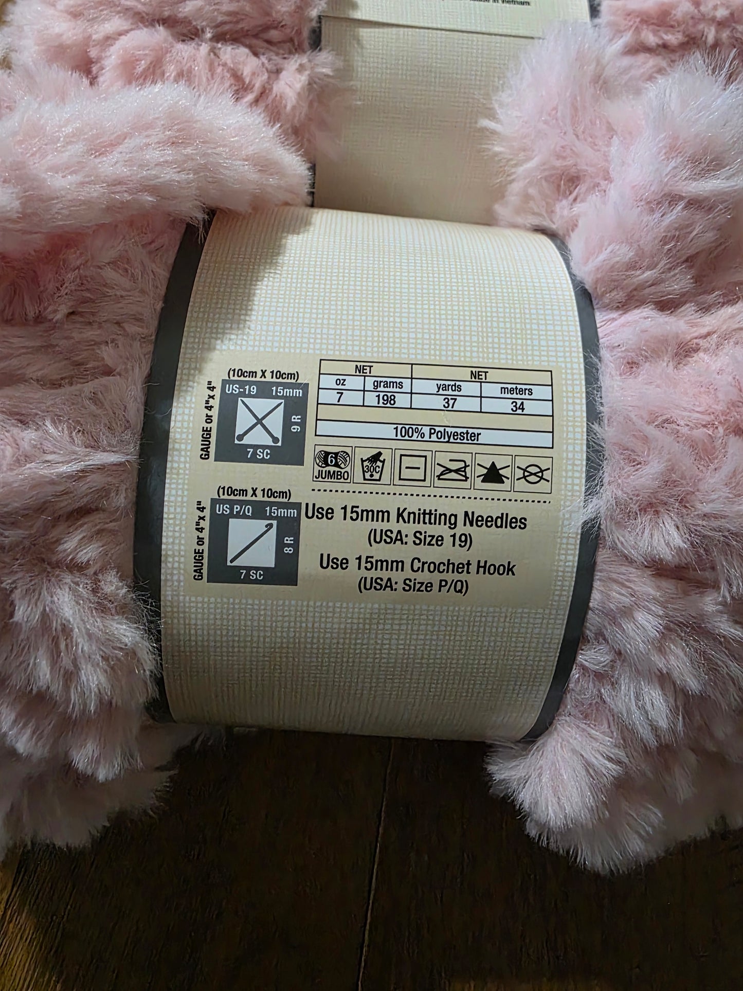 Yarn bee Fur the love