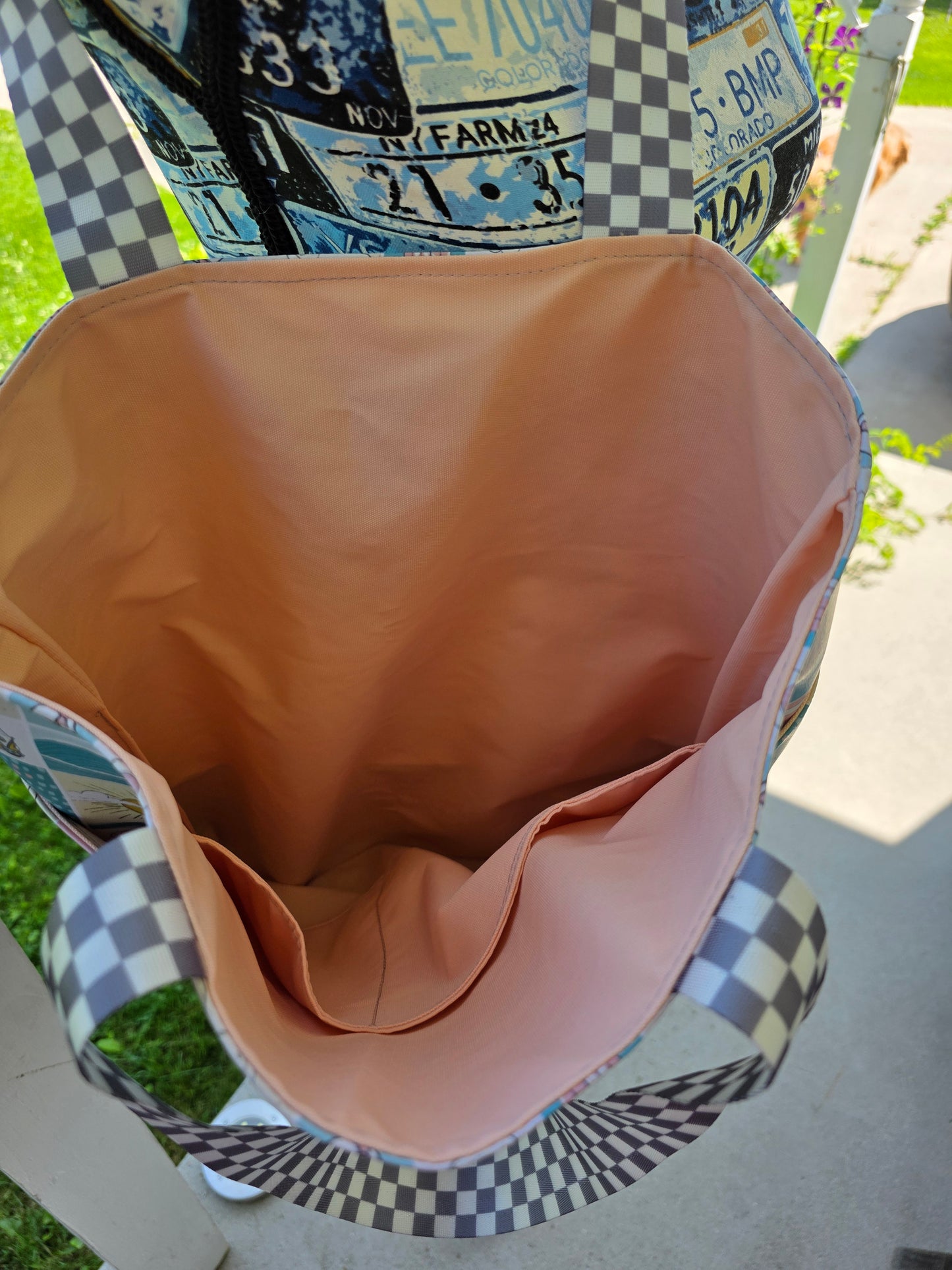Volkswagen bug Tote bag