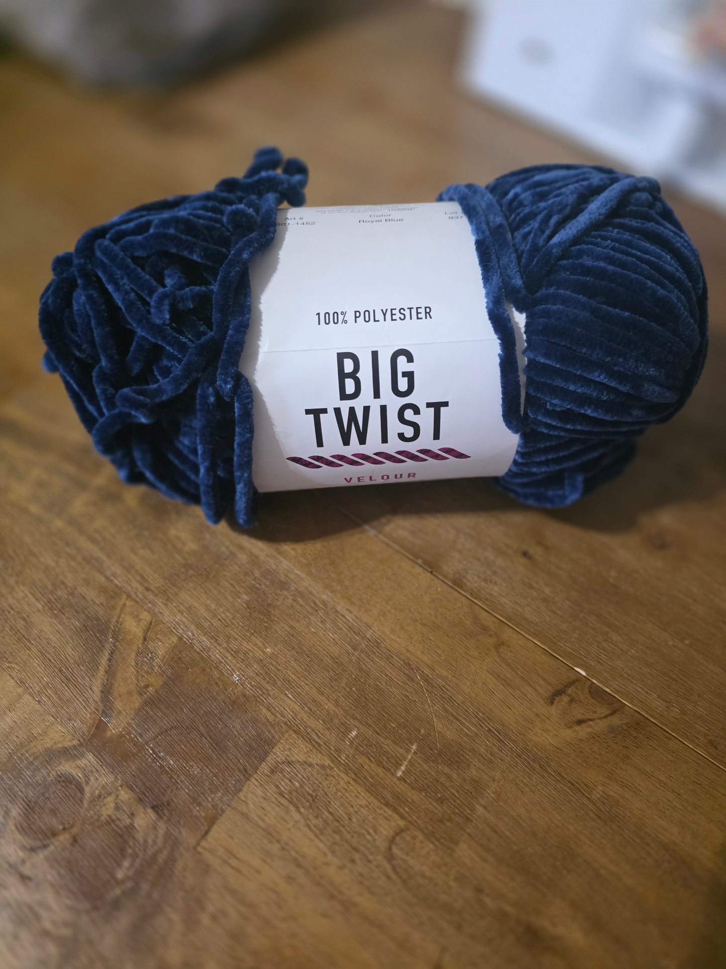 Big twist velour yarn